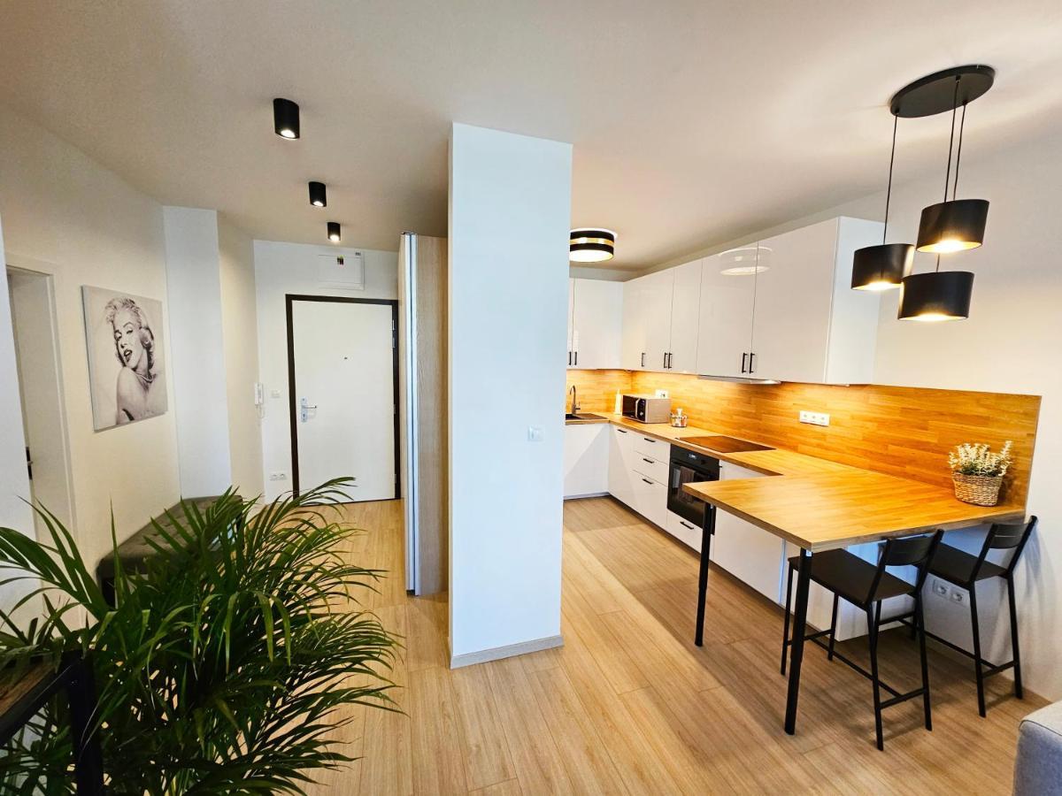 2 Room Apartment, New Building, Bosakova Street, 29 Братислава Екстер'єр фото